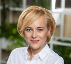The New Role of the Office: Community, Identity, and Flexibility – Anita Hancz MRICS on the Challenges of the Hybrid Era