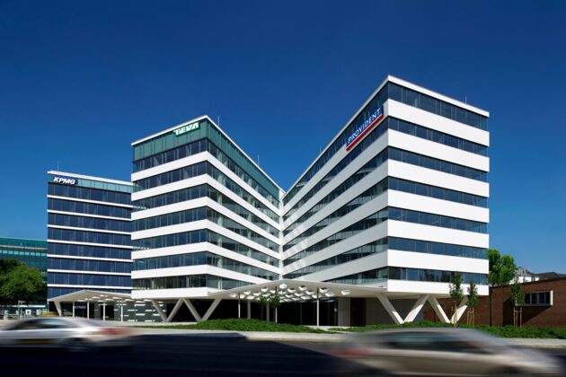 The Real Estate Market is on a Roll: Erste Open-ended Real Estate Investment Fund Buys Futureal’s Office Building on Váci út Office Corridor