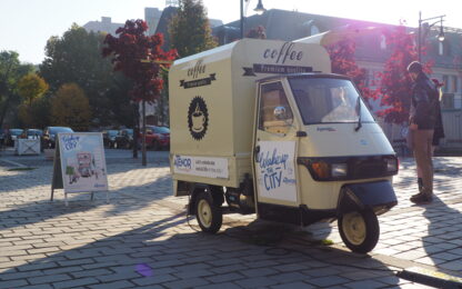 ATENOR campaign 'Wake up the city' in Budapest