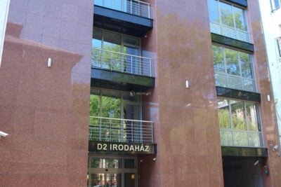 D2 Irodaház