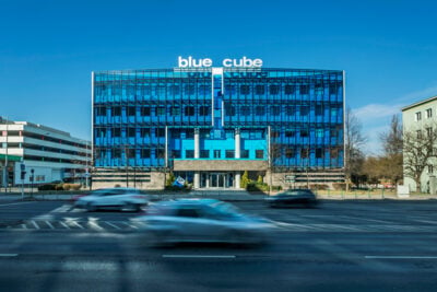 Blue Cube Irodaház