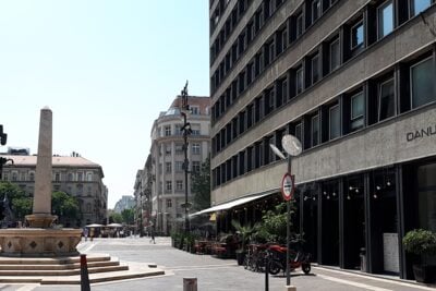 Szent István Tér Irodaház