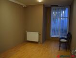 Offices to let in Laktanya irodaház