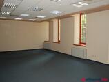 Offices to let in D33 Business Center