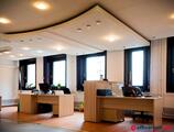 Offices to let in Páva Point Office