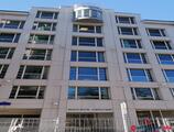 Offices to let in Bakáts Center