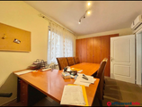 Offices to let in Modern iroda parkolóval