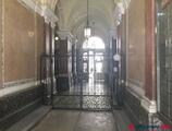 Offices to let in Szent István körúton,  gyönyörű polgári házban kiadó 165 nm-es, 6 külön nyíló szobás iroda. Kiválóan alkalmas ügyvédi irodának is