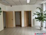Offices to let in Utcai bejáratú 317 nm ÜZLETHELYISÉG - IRODA kiadó. IV.  Újpest központnál a metrótól 2 percre
