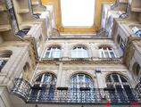Offices to let in Szent István körúton,  gyönyörű polgári házban kiadó 165 nm-es, 6 külön nyíló szobás iroda. Kiválóan alkalmas ügyvédi irodának is