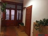 Offices to let in XIV. kerületben Stefánia úton, a Földtani intézet magasságában, villaépületben 100 - 400 nm- es  irodák bérelhetók.