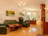 Offices to let in Peter Desics