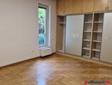 Offices to let in Vérhalom, csendes mellékutca