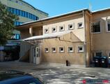 Offices to let in Baumann Gergely