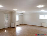 Offices to let in Sopron út 40.