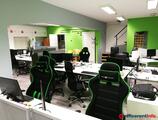 Offices to let in Baumann Gergely