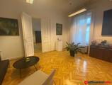 Offices to let in Stern Palota