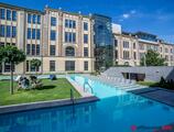 Offices to let in Dorottya Udvar