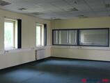 F épület 650 m2 iroda