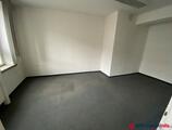 Offices to let in Nyolcésfél