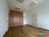 Offices to let in Etele Irodaház