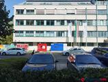 Offices to let in Barázda Center