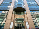 Offices to let in Dévai Center