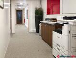 Offices to let in Alakítható szolgáltató irodák a Spaces River Partban