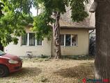 Offices to let in XIV.Stefánia különálló 45 nm –es kert kapcsolatos iroda,