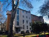 Offices to let in Városligetnél, Városligeti fasorban, 1 légterű 26 nm -es iroda kiadó