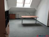 Offices to let in XIV. kerületben Stadionoknál  tetőtéri 125 nm -es tetőtéri hangulkatos iroda kiadói