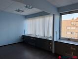 Offices to let in Pannóni utcánál kiadó iroda bérelhető.