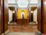 Offices to let in Stern Palota