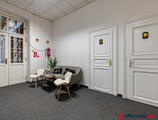 Offices to let in Stern Palota
