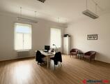 Offices to let in Stern Palota