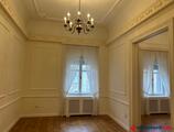 Offices to let in Alkotmany Street Office or Company