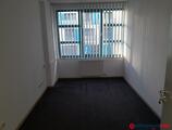 Offices to let in Barázda Center