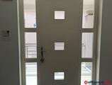 Offices to let in III. Seregély utcában belső 2 szintes önálló iroda kiadó
