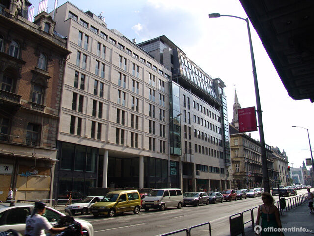 Offices to let in Uniqa First Site Irodaház