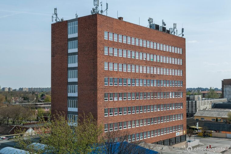 Offices to let in Litliner Irodaház