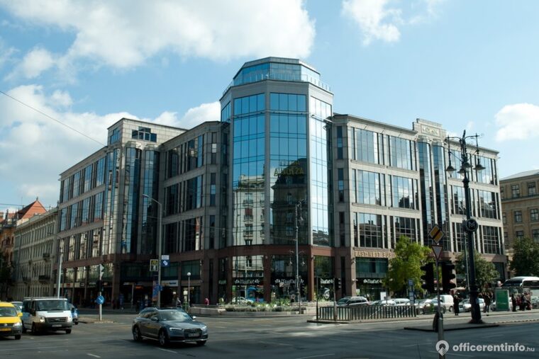 Offices to let in East-West Business Center