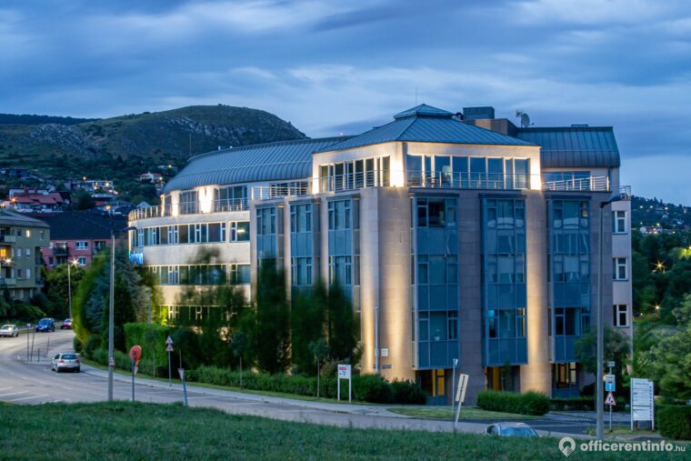 Offices to let in Terrapark C tömb