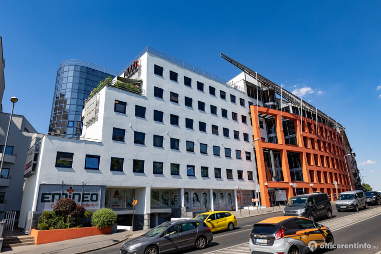 Offices to let in Buda Center