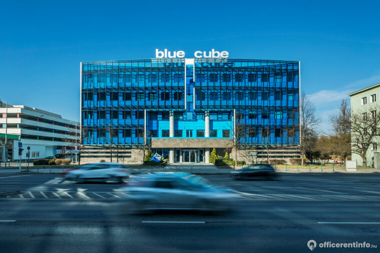 Offices to let in Blue Cube Irodaház