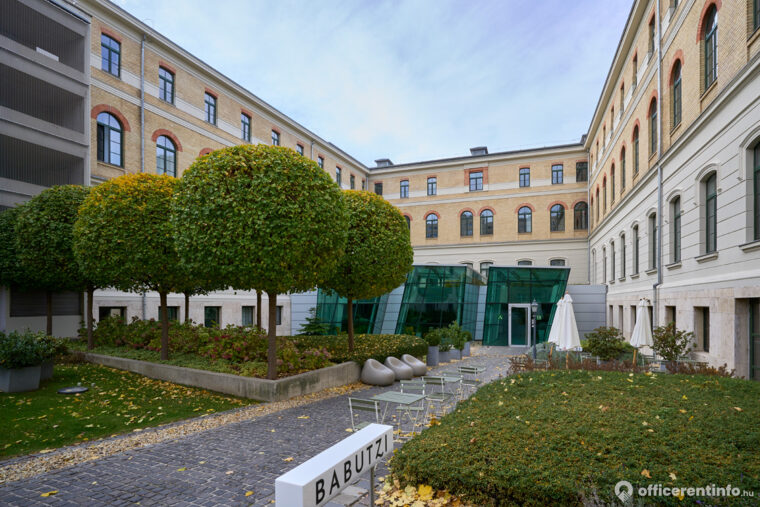 Offices to let in Flórián Udvar