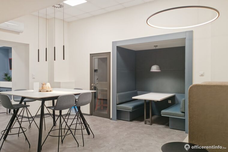 Offices to let in Discover many ways to work your way in  Regus Lion Office