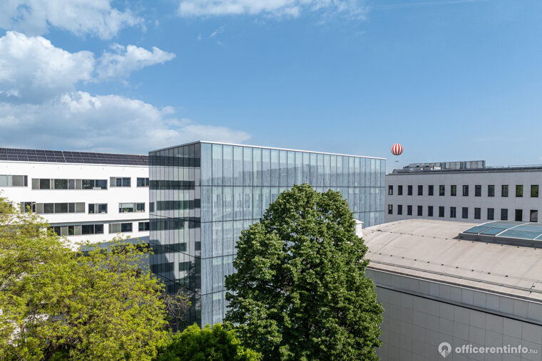Offices to let in Liget Center Vitrum
