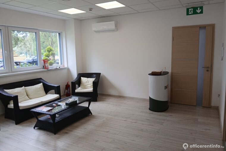 Offices to let in GT irodaépület