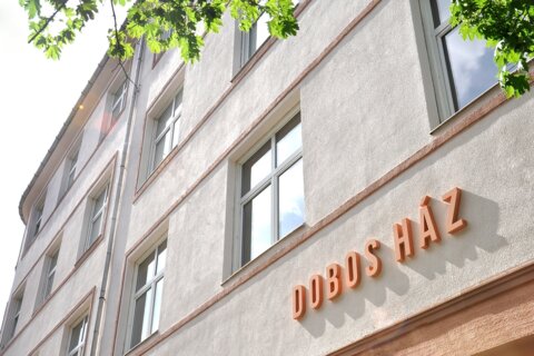 Offices to let in Dobos Ház