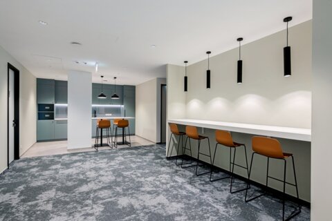Offices to let in All inclusive rugalmas munkavégzési lehetőségek a Regus Tóparkban